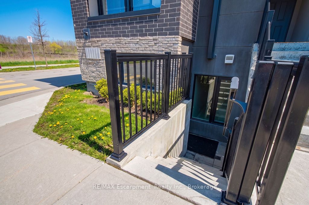 Additional image 4 of 501-1127 Cooke Boulevard, Burlington, ON, L7T 0C3