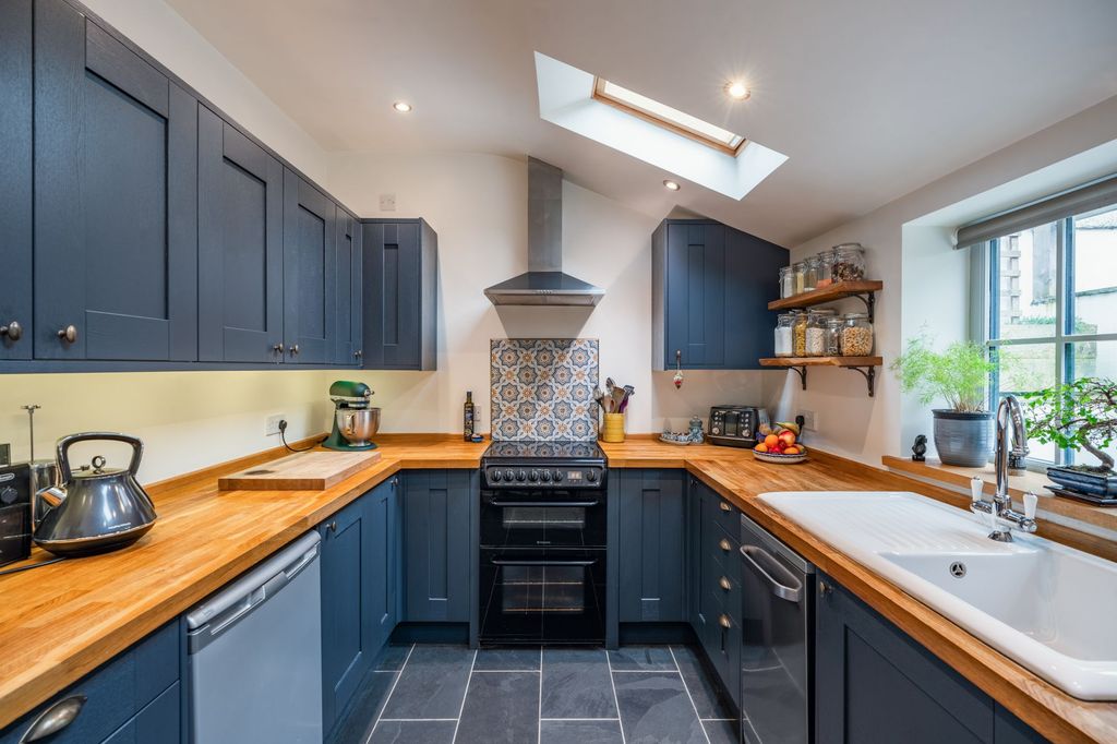 Additional image 4 of 2 bed cottage for saleChurch Street, St. George LL22