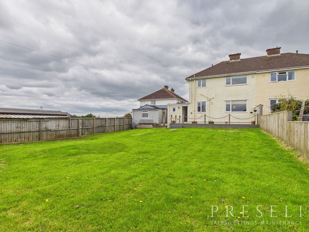 Additional image 16 of 3 bed semi-detached house to rentThe Close, Johnston, Haverfordwest, Pembrokeshire SA62