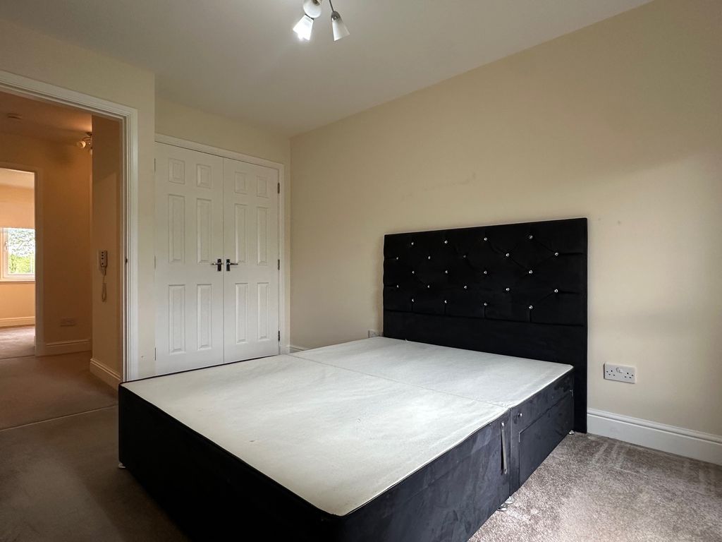 Additional image 9 of 2 bed flat to rentRoxburgh Court, Motherwell ML1