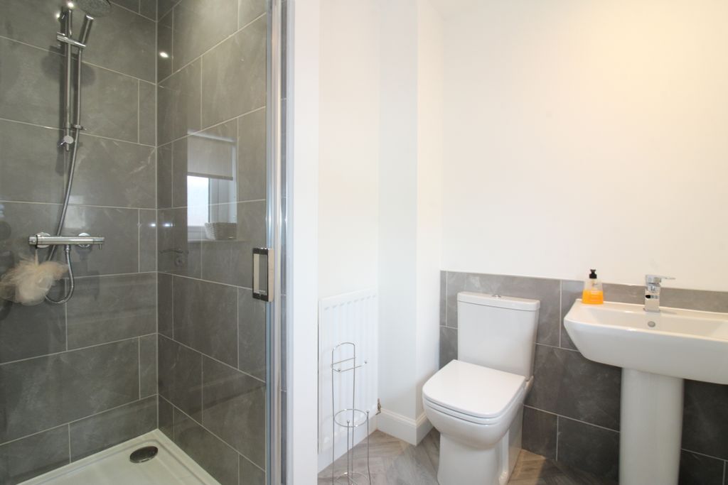 Additional image 18 of 6 bed property to rentKilmelford Drive, Bishopton PA7