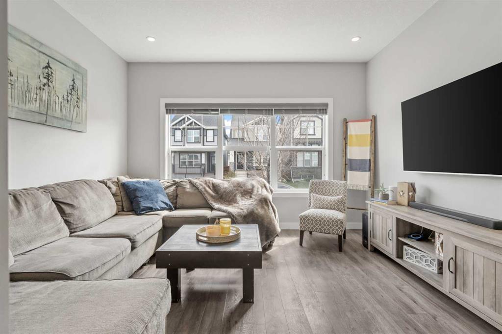Additional image 5 of 11 Masters Manor SE, Calgary, AB, T3M 2R3