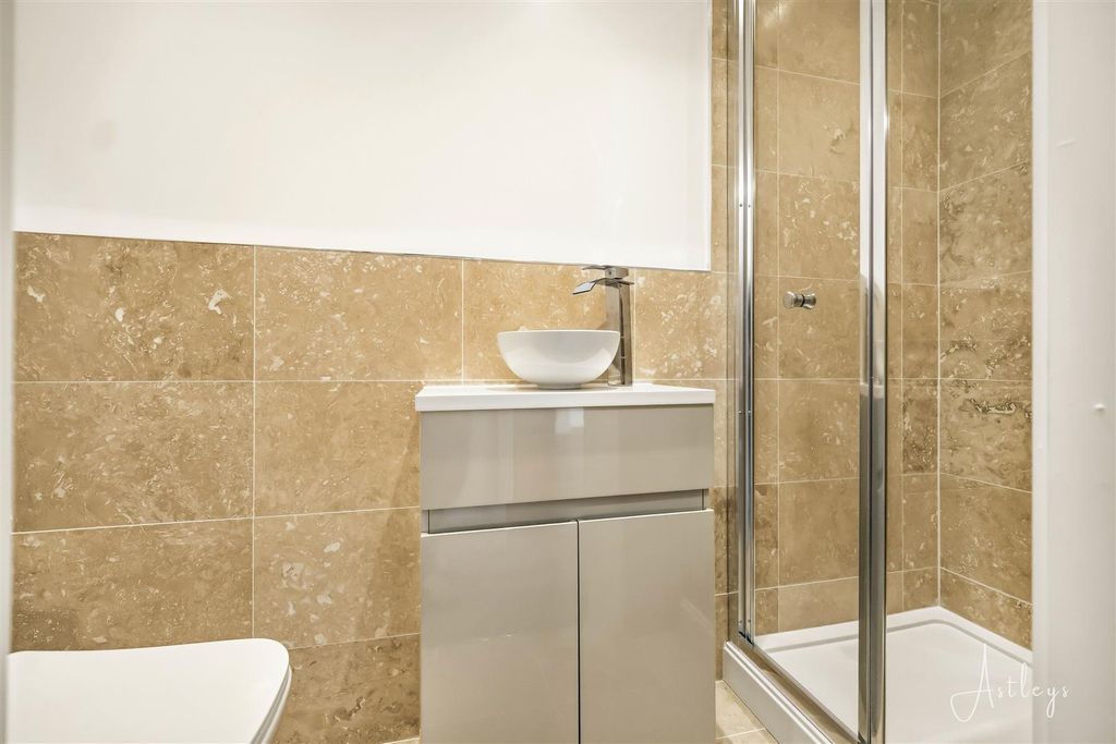 Additional image 11 of 2 bed flat for sale144 Overland Road, Mumbles, Swansea SA3