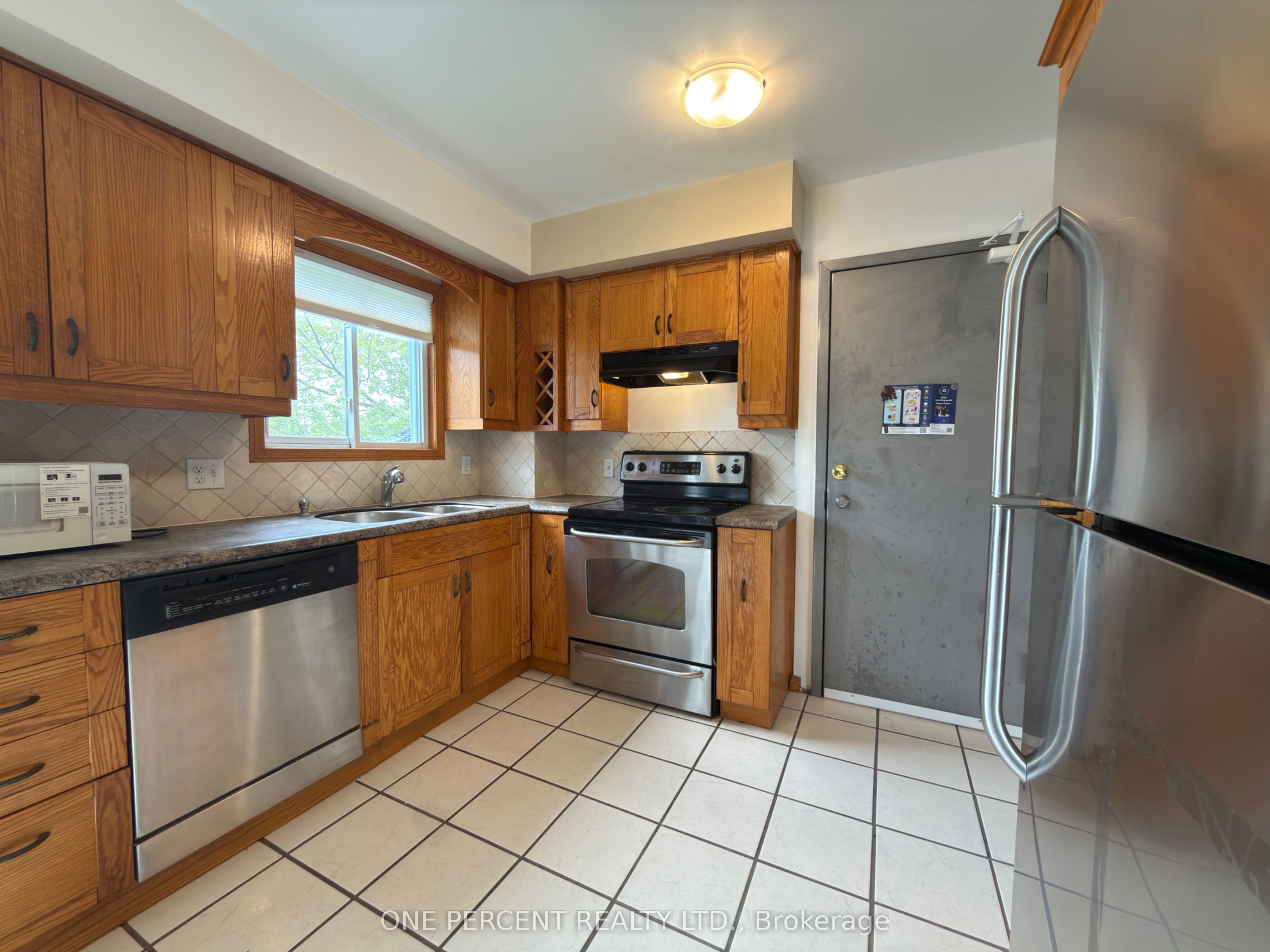 Additional image 6 of 99 Louth Street, St. Catharines, ON, L2S 2T7