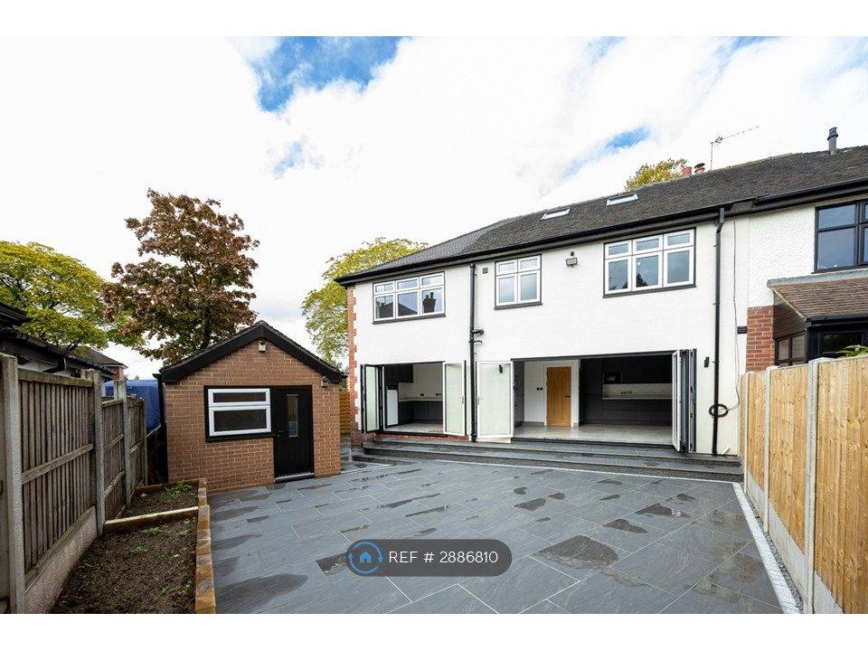 Additional image 22 of 5 bed semi-detached house to rentBeresford Crescent, Newcastle-Under-Lyme ST5