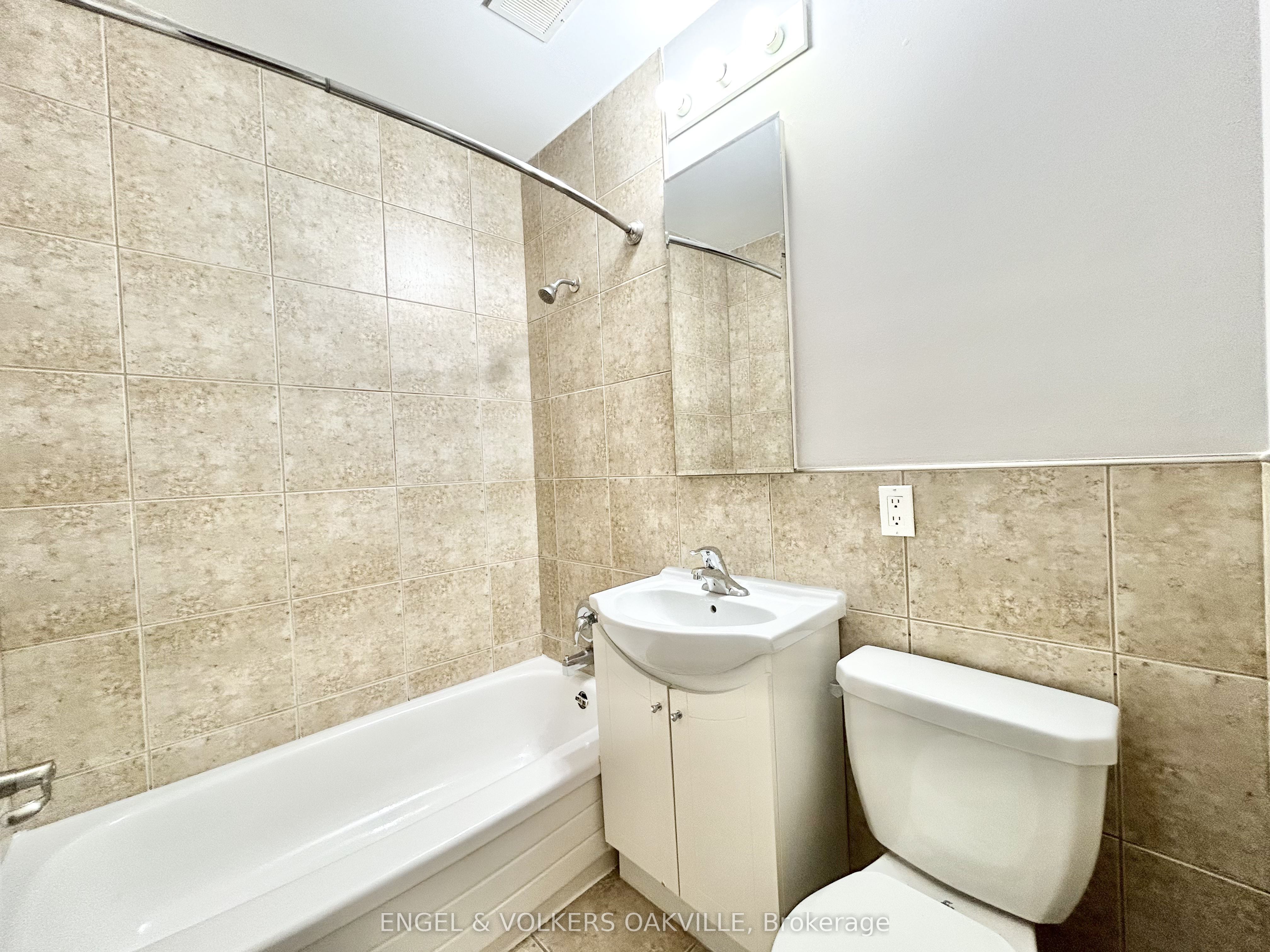 Additional image 6 of 9-90 Twenty Fifth Street, Toronto, ON, M8V 3P9