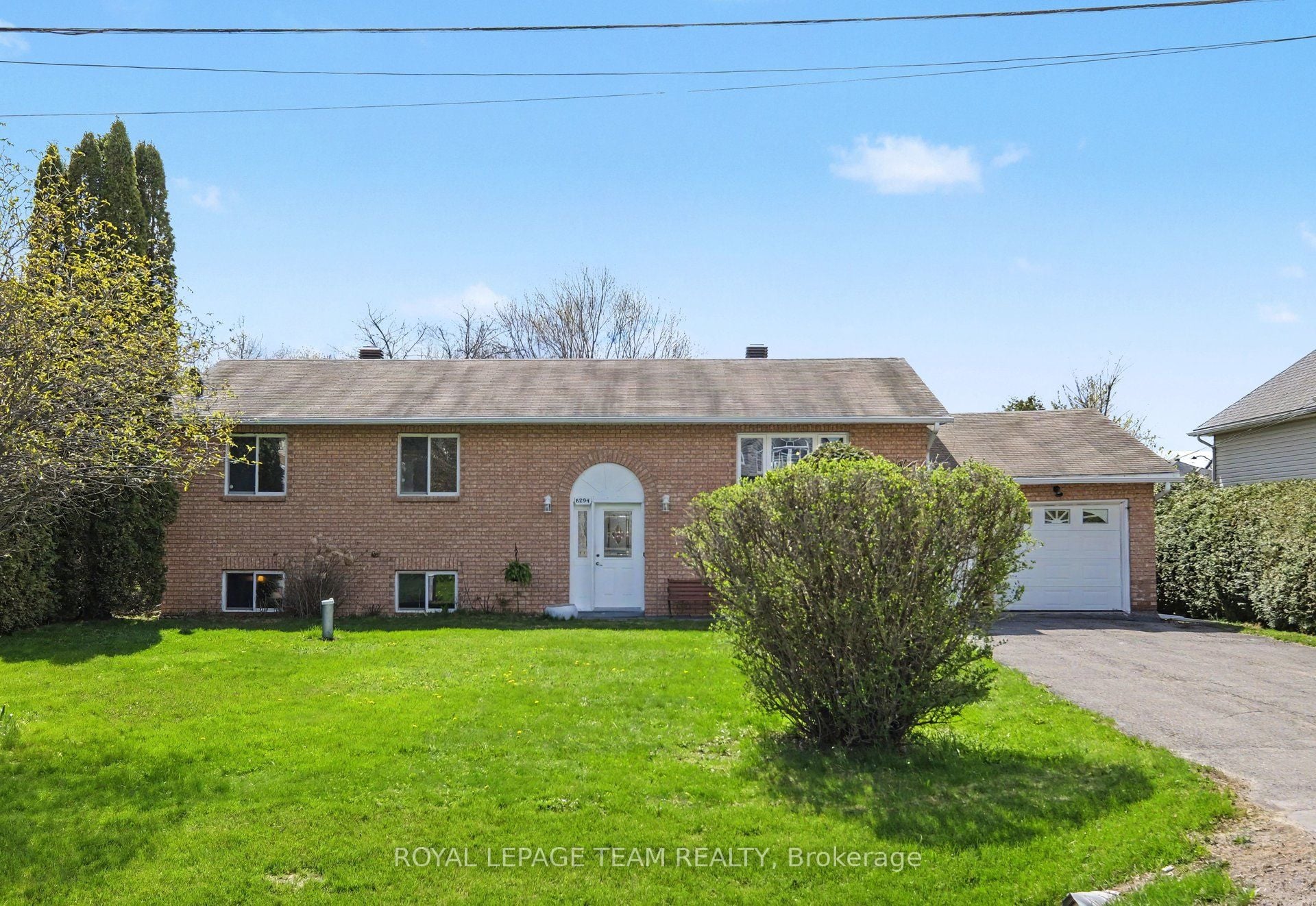6294 Ottawa Street, Ottawa, ON, K0A 2Z0