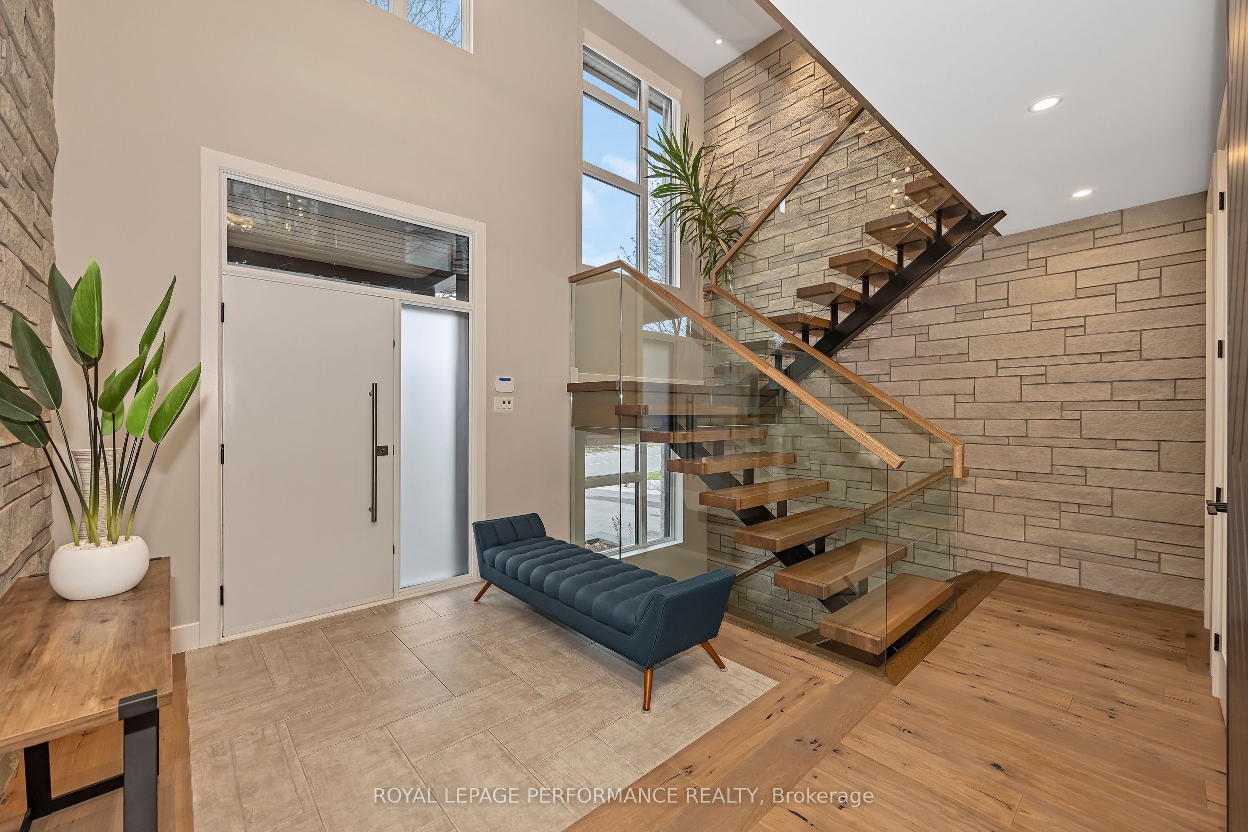 Additional image 4 of 544 Neighbourhood Way, Ottawa, ON, K1G 0J2