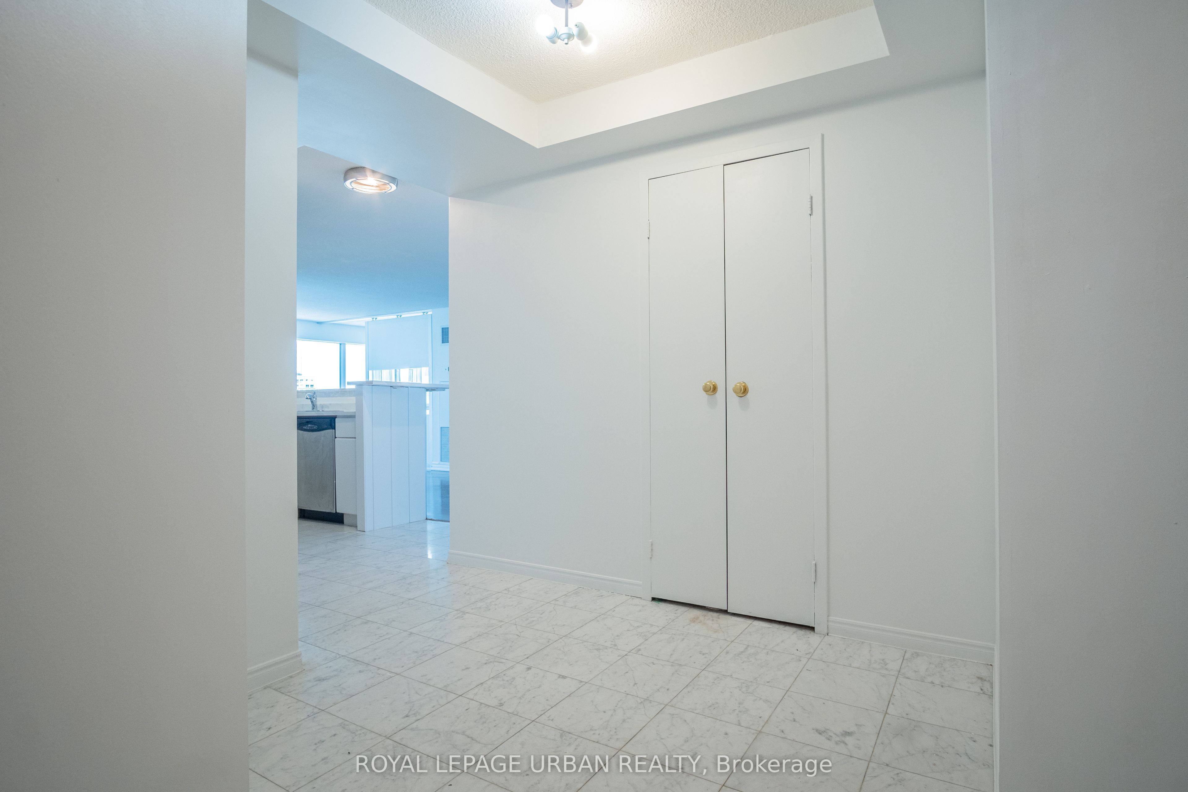 Additional image 2 of 2607-10 Yonge Street, Toronto, ON, M5E 1R4
