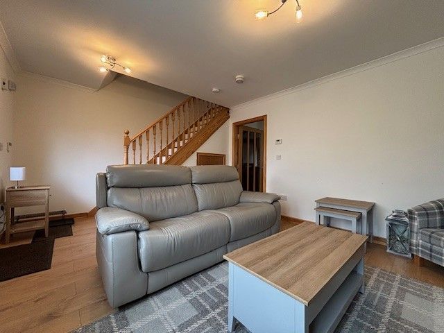 Additional image 4 of 2 bed terraced house to rentHollybush Lane, Port Glasgow PA14
