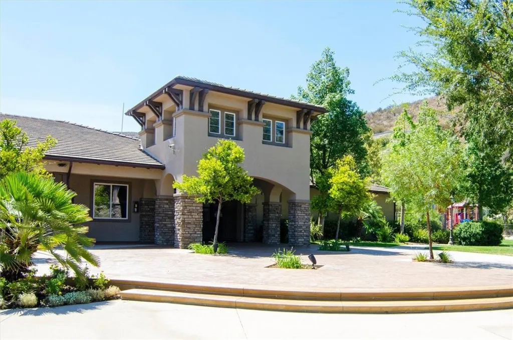 Additional image 45 of 17781 Maplehurst Place, Canyon Country, CA 91387
