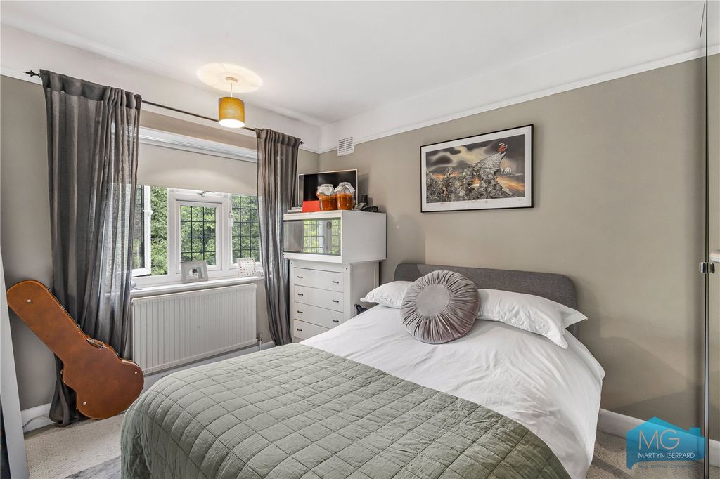 Additional image 10 of 3 bed detached house for saleHendon Wood Lane, Mill Hill, London NW7