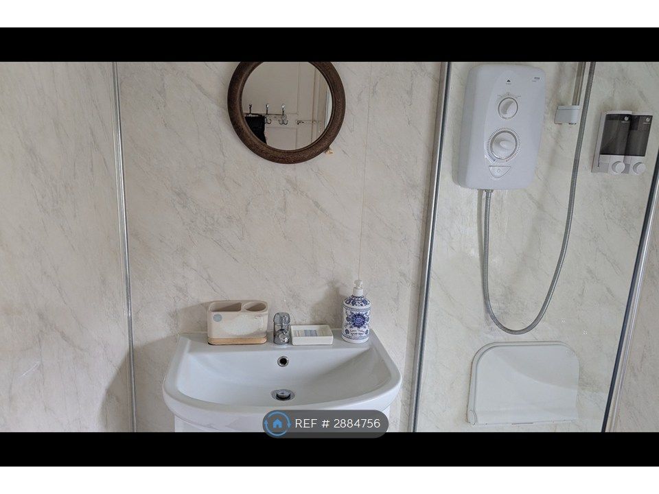 Additional image 10 of 4 bed semi-detached house to rentMelbourne Avenue, Burton-On-Trent DE15