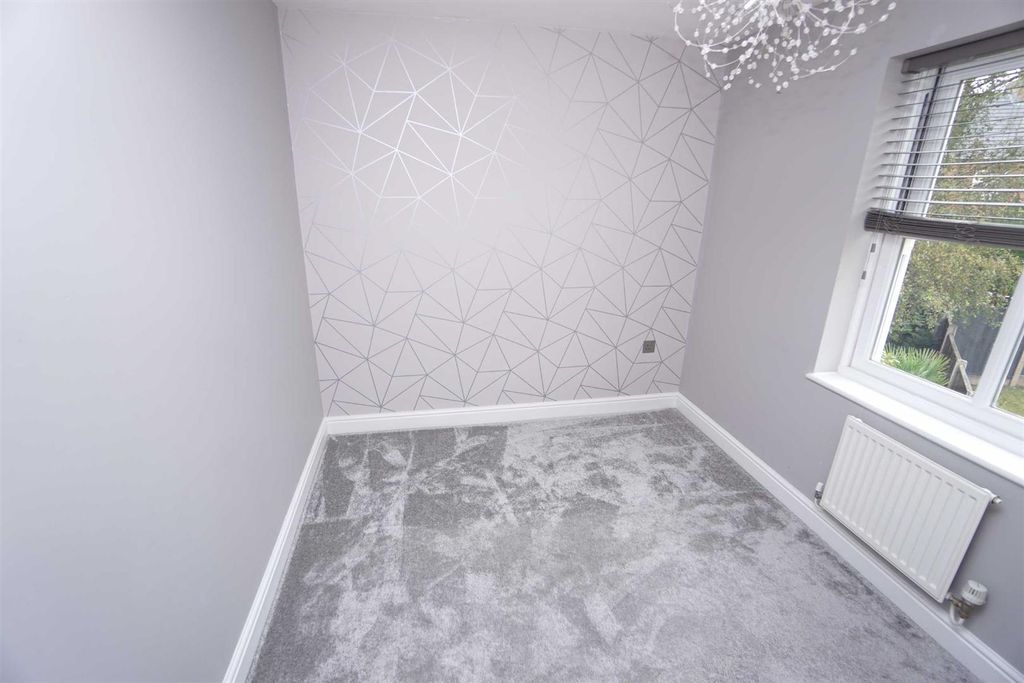 Additional image 15 of 4 bed detached house to rentSutton Park Gardens, Kidderminster DY11
