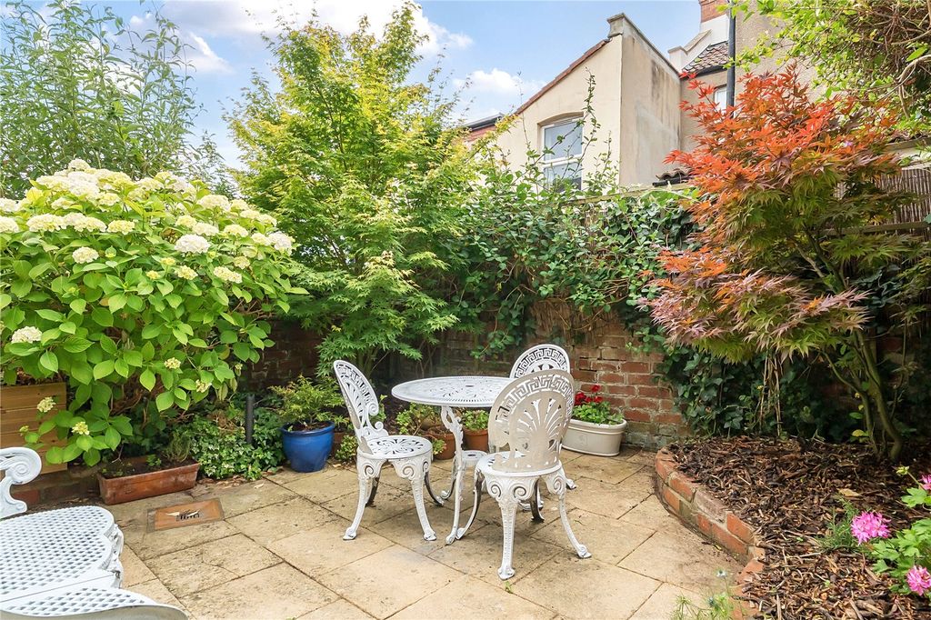 Additional image 3 of 4 bed terraced house for saleSt Vincents Road, Clifton, Bristol BS8