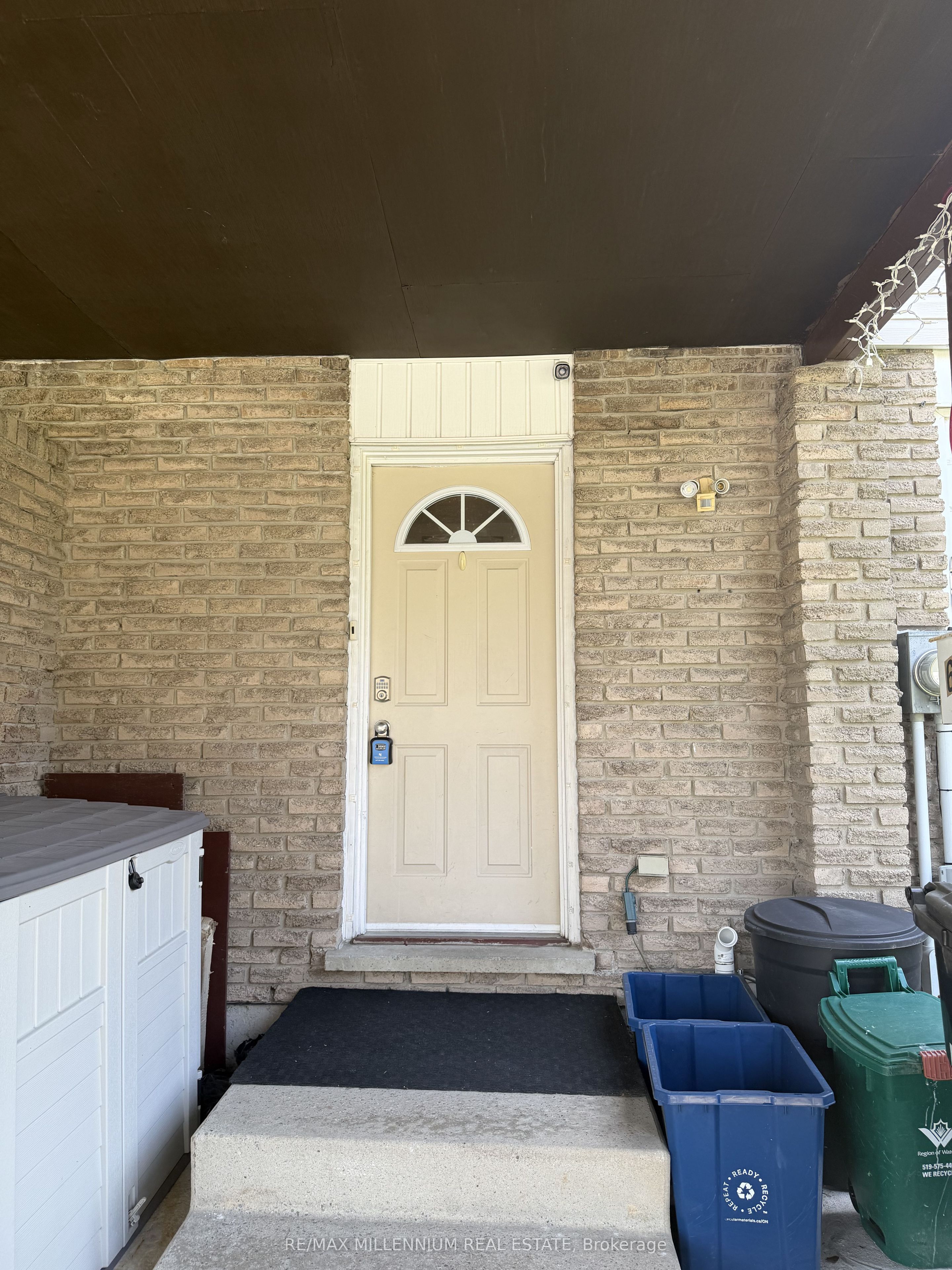 Additional image 3 of 6 Cedarhill Crescent, Kitchener, ON, N2E 2H4