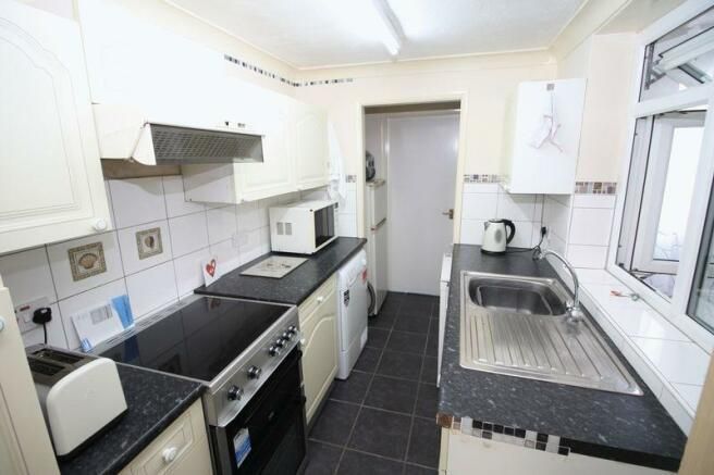 Additional image 3 of 4 bed shared accommodation to rentMyrtle Street, Middlesbrough TS1