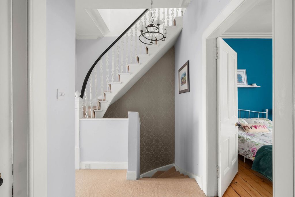 Additional image 10 of 4 bed maisonette for sale5c Hill Street, Broughty Ferry DD5