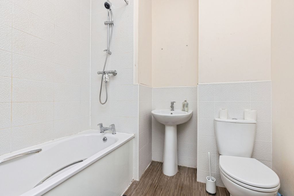 Additional image 12 of 2 bed terraced house for saleCurlew View, Pontefract WF9