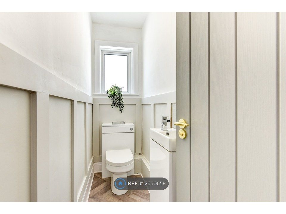 Additional image 12 of 5 bed maisonette to rentStocker Road, Bognor Regis PO21