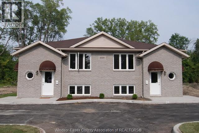 C - UPPER-1810 Northway , Windsor, ON, N9B0A6