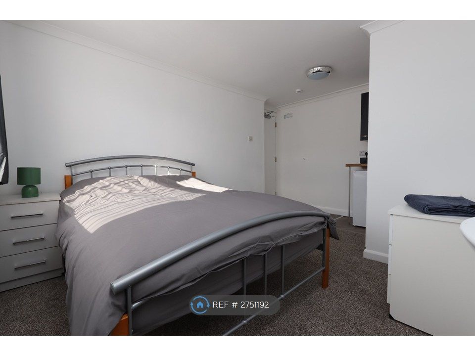 Additional image 17 of Room to rentNew St, Burry Port SA16