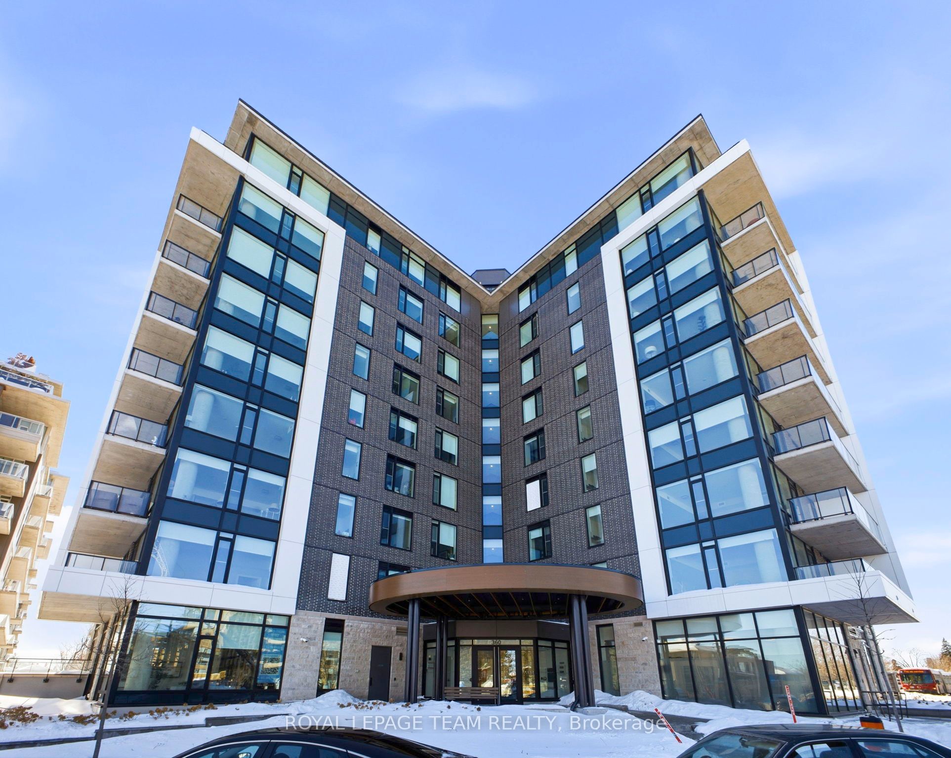 209-360 Deschatelets Avenue E, Ottawa, ON, K1S 5Y1