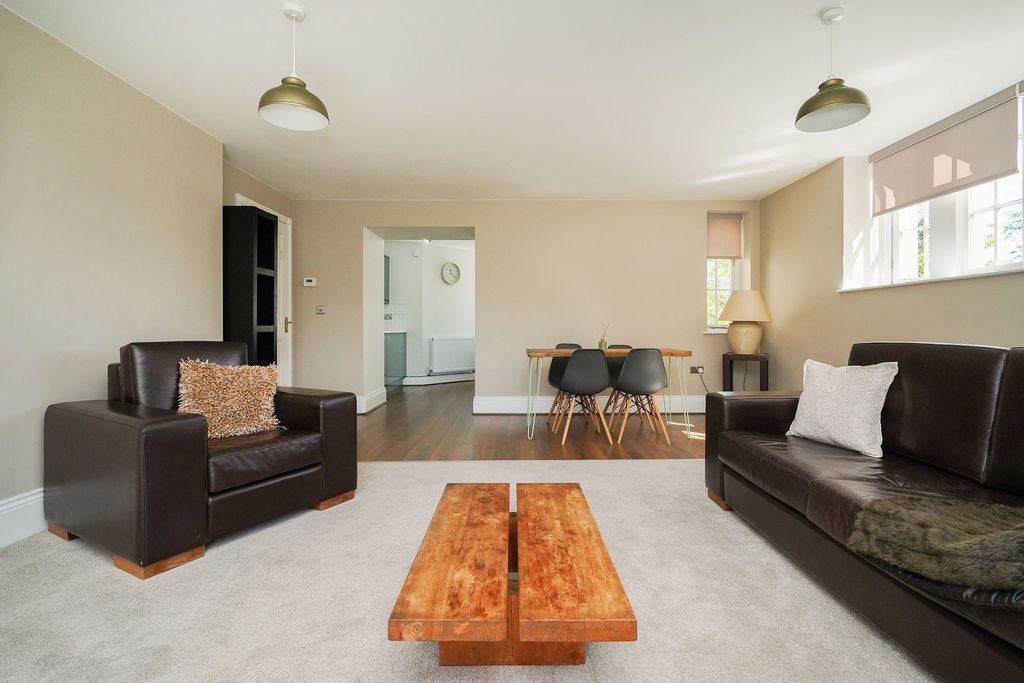 Additional image 2 of 2 bed flat to rentUnion Drive, Sheffield S11