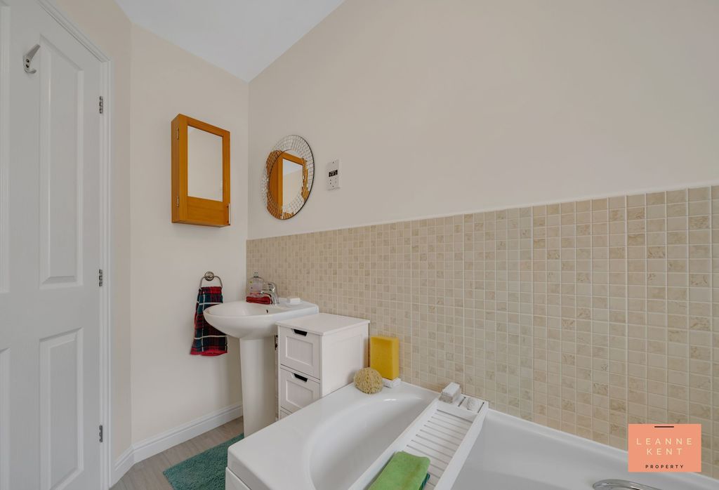 Additional image 29 of 3 bed detached house for saleDruids Close, Caerphilly CF83