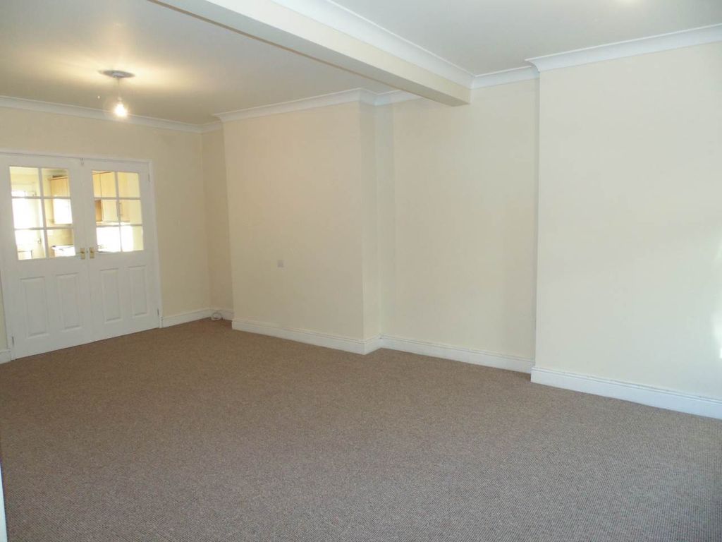 Additional image 5 of 3 bed terraced house to rentMain Street, Newbridge NP11