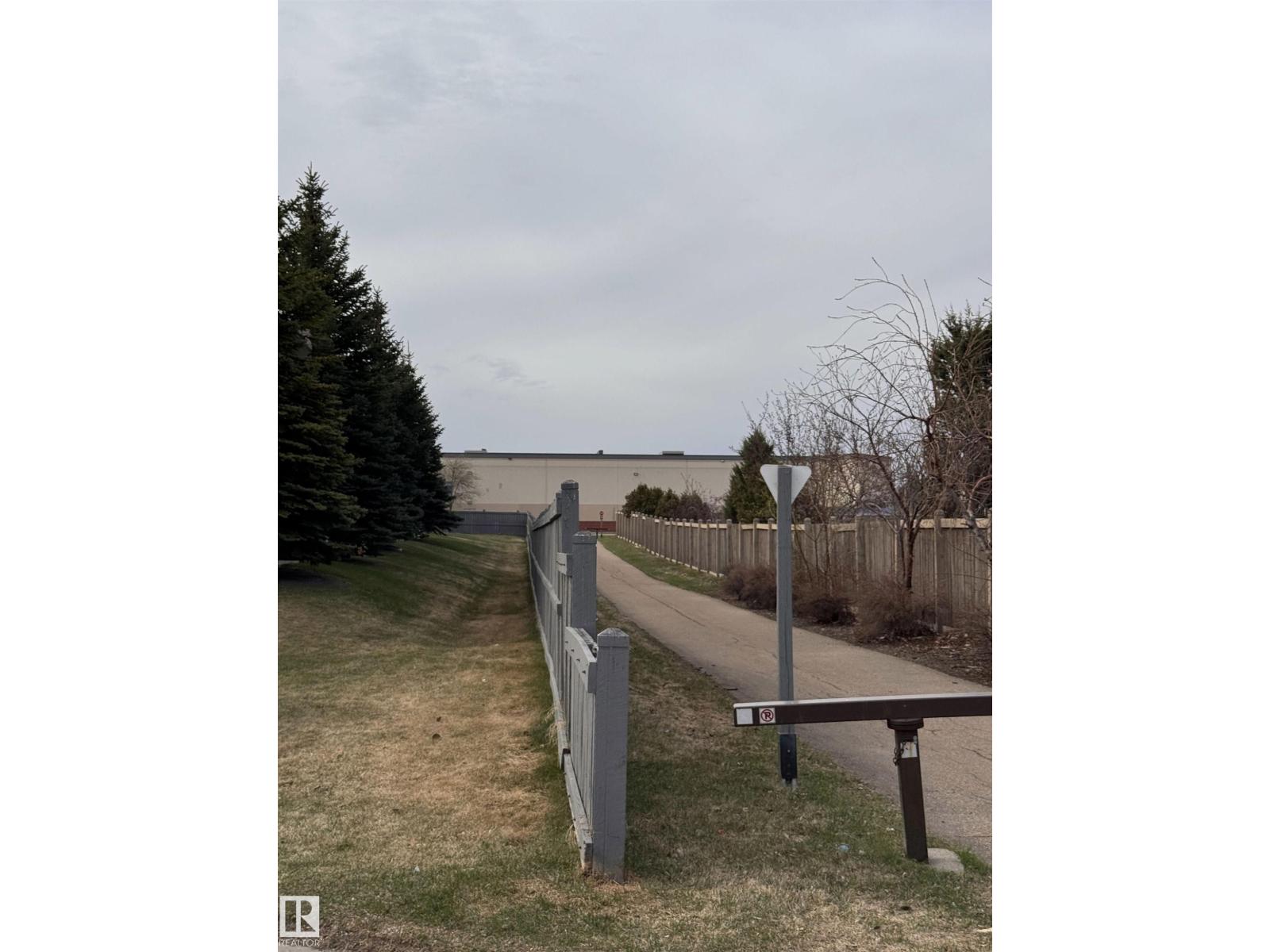 Additional image 5 of 108-801 Bothwell Drive, Sherwood Park, AB, T8H2L1