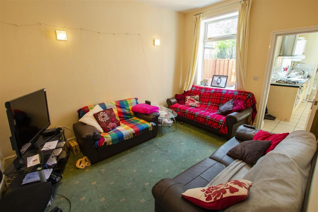 7 bed shared accommodation to rentHeeley Road, Birmingham, West Midlands B29