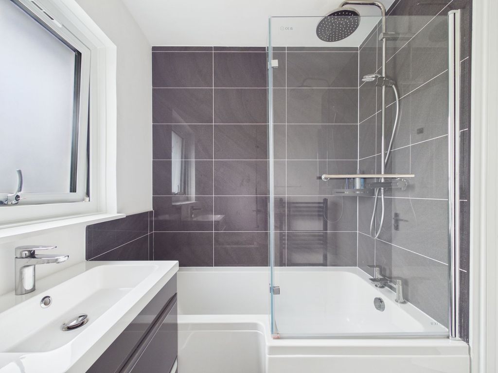 Additional image 8 of 2 bed flat for sale4 South Park Court, Coulter Road, Biggar ML12