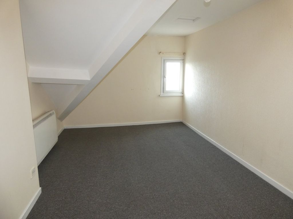 Additional image 4 of 1 bed flat to rentStation Road, Port Talbot SA13