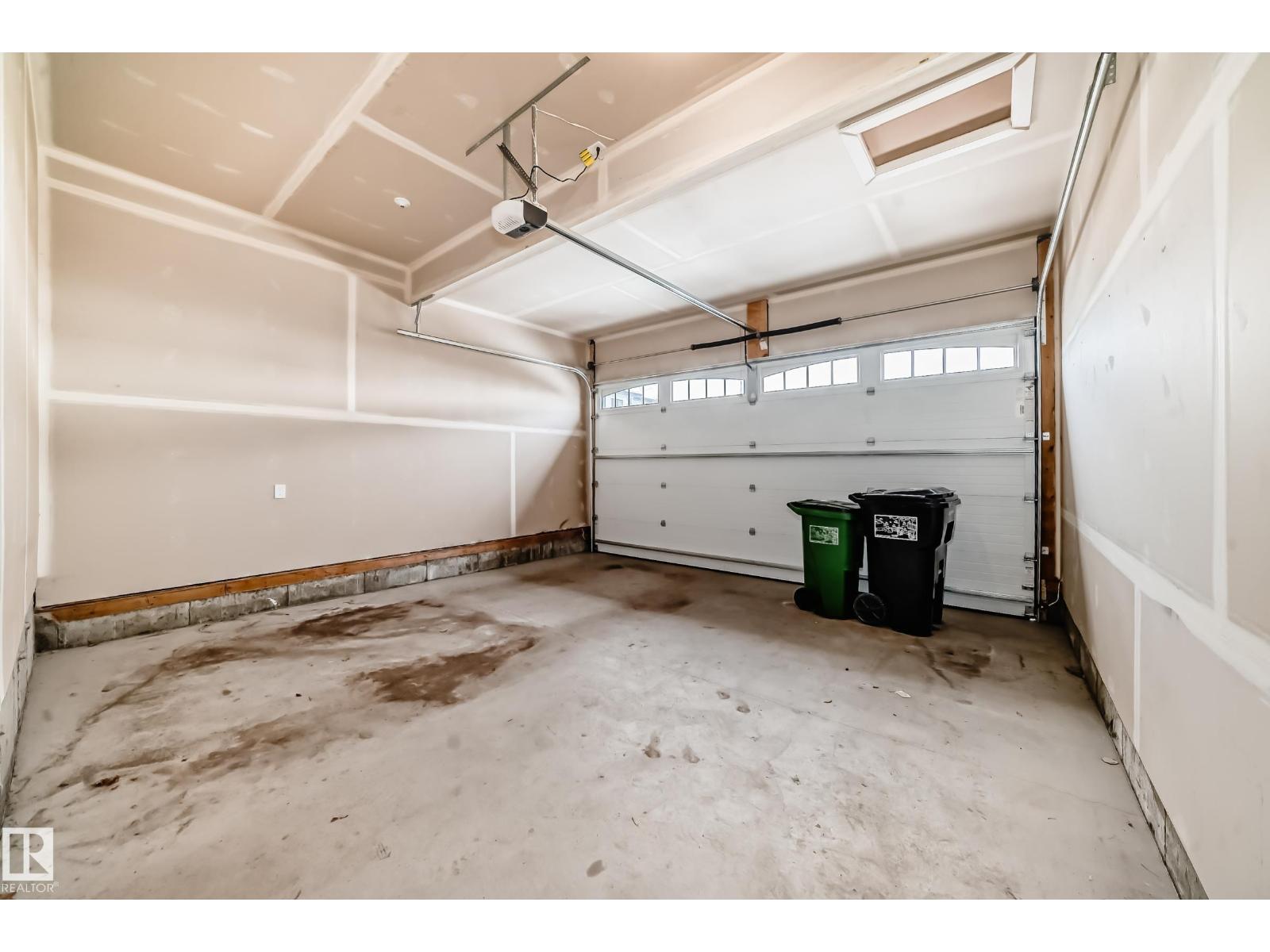 Additional image 3 of 48-5122 213a Street NW, Edmonton, AB, T6M1M6