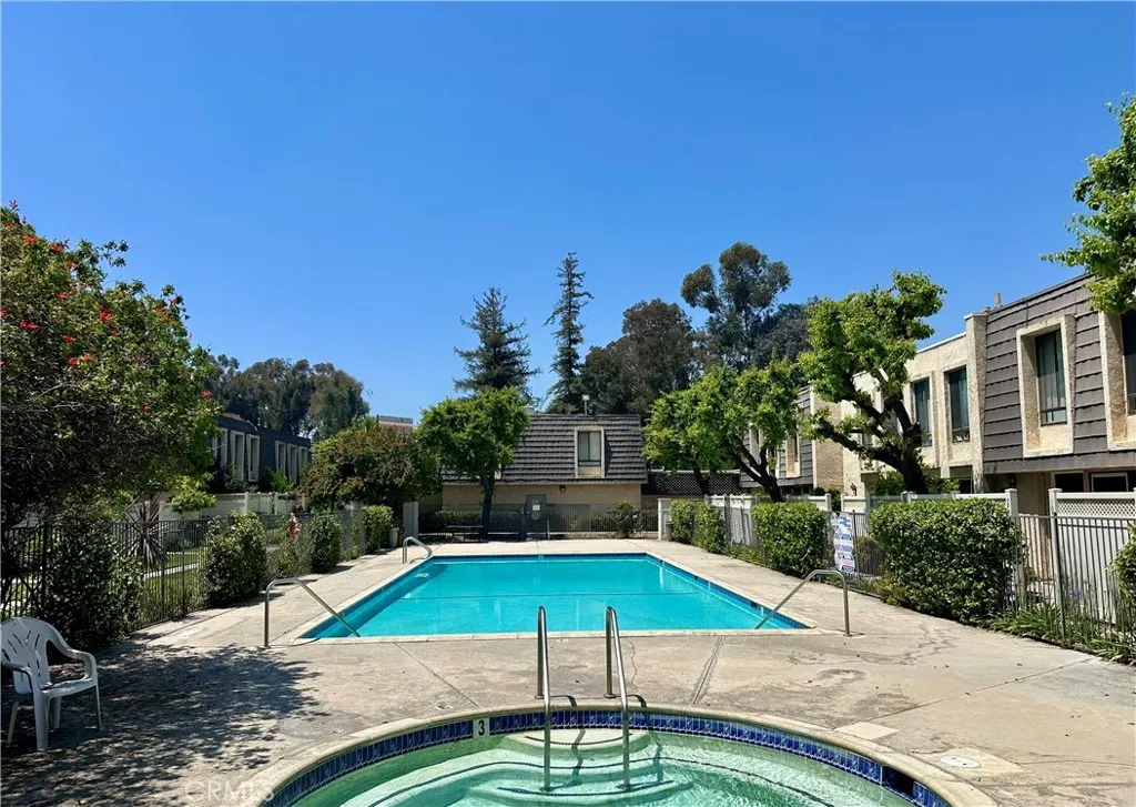 Additional image 3 of 15031 Chatsworth St Unit 22, Mission Hills (San Fernando), CA 91345