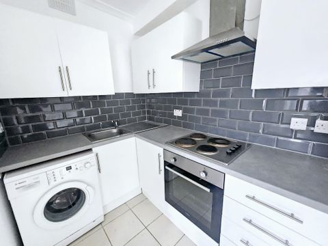 Whites Road, Southampton SO19