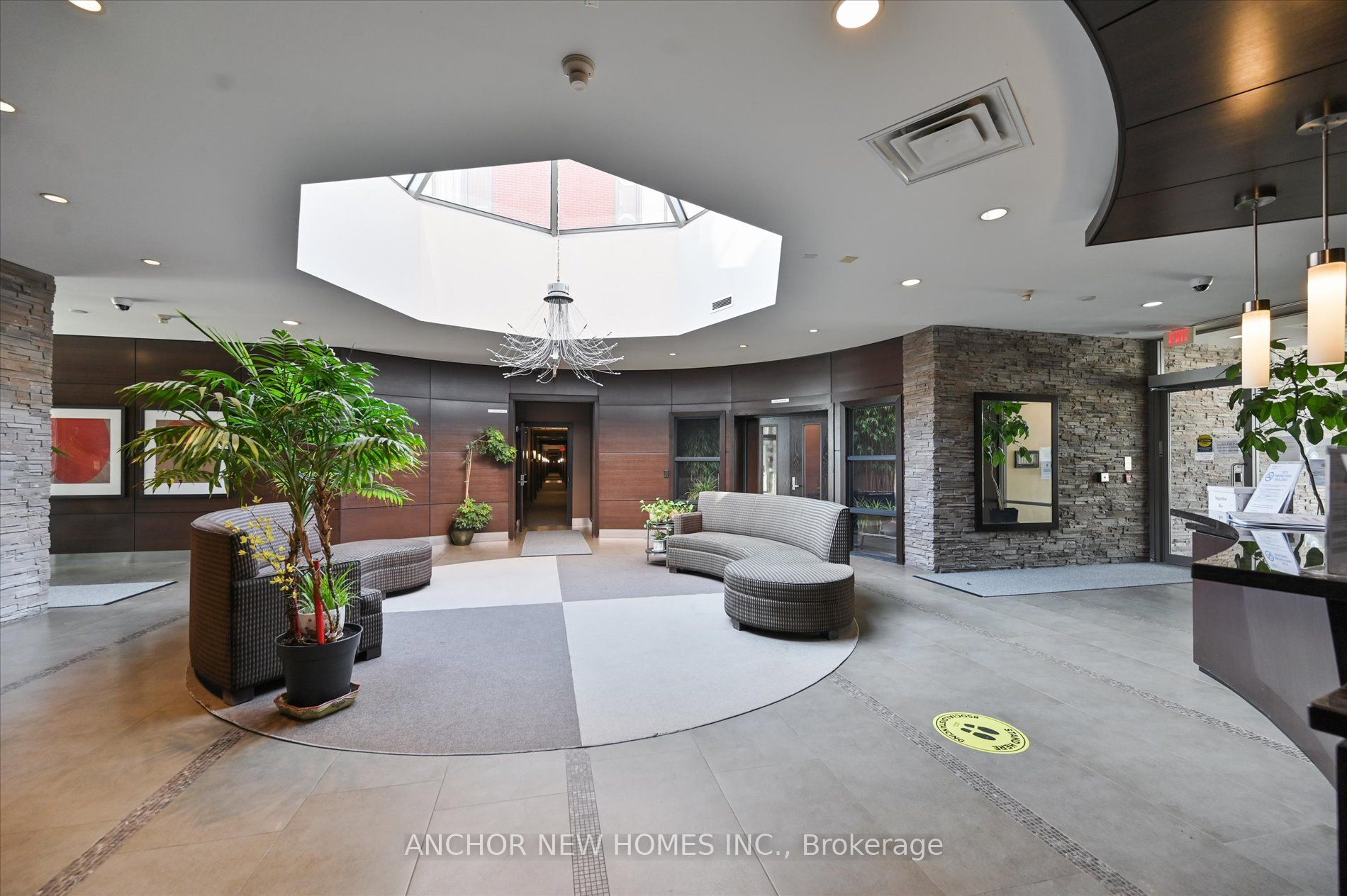 Additional image 5 of 210-57 Upper Duke Crescent, Markham, ON, L6G 0B9