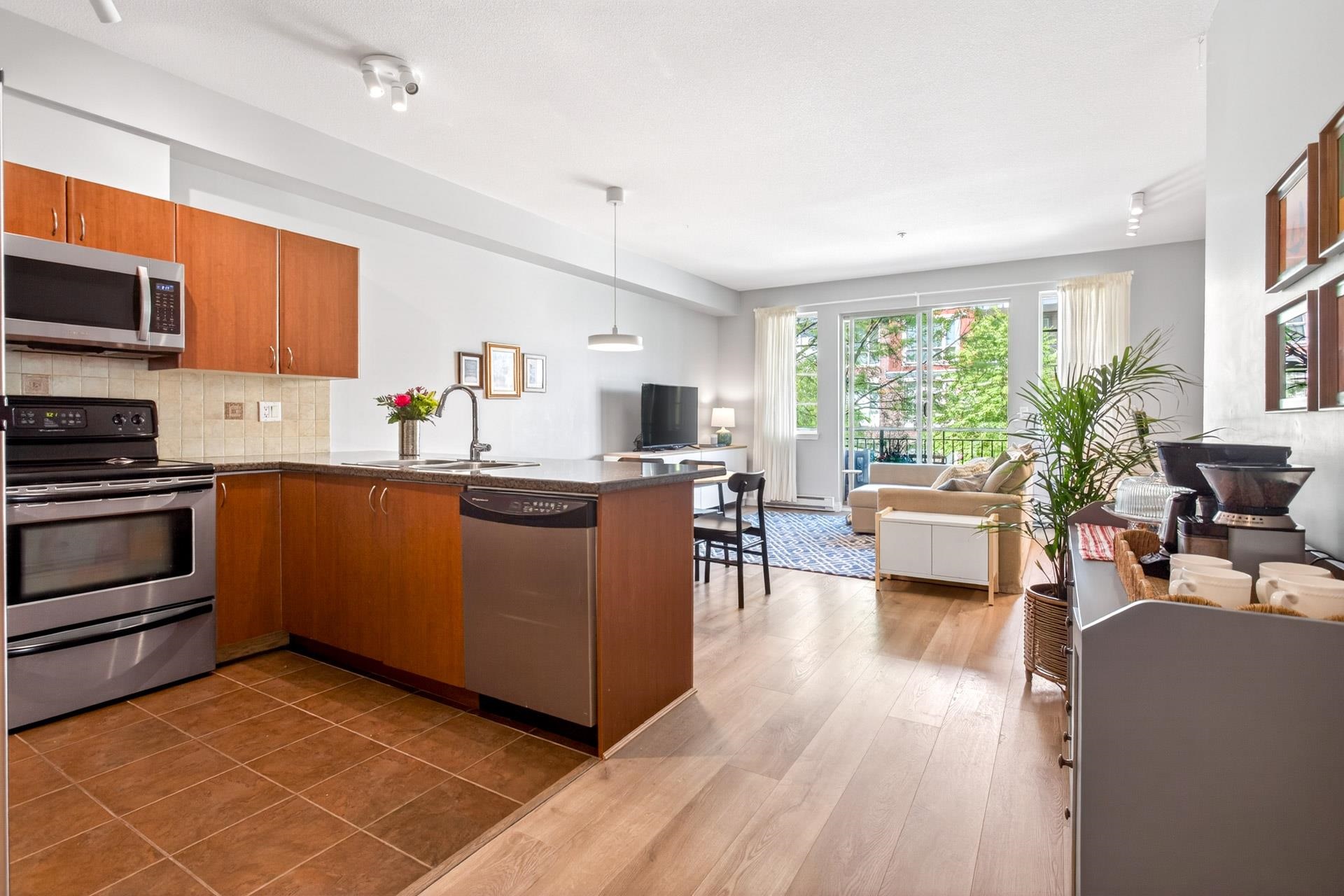 Additional image 4 of 211-2346 Mcallister Avenue, Port Coquitlam, BC, V3C 2B1