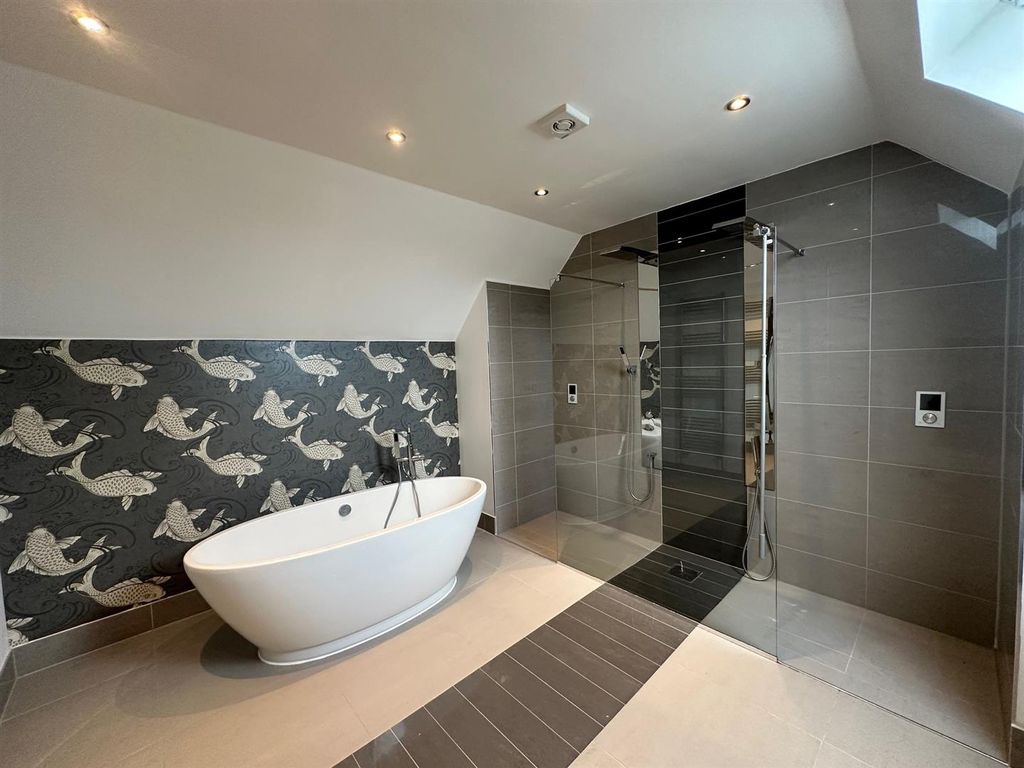 Additional image 19 of 5 bed detached house to rentMemorial Way, Off Thorpe Road, Peterborough PE3