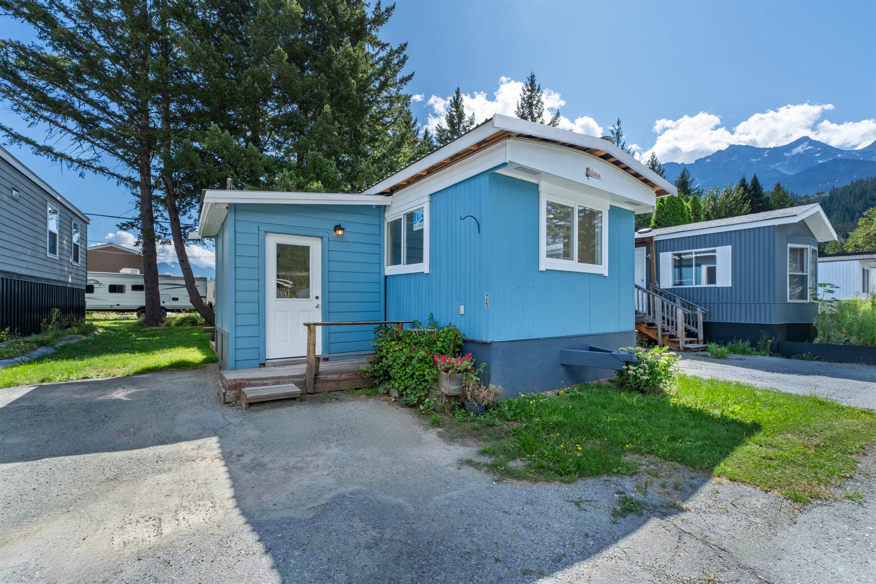 25-7370 Highway 99 , Pemberton, BC, V0N 2L1