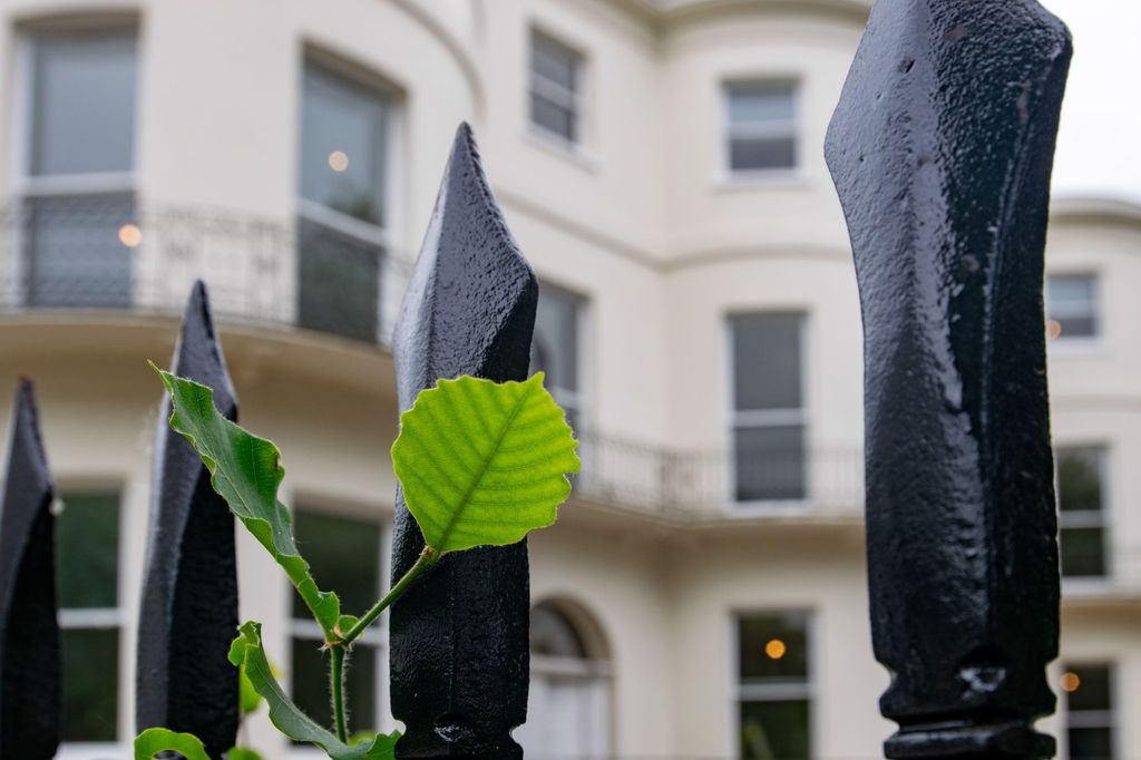 Additional image 16 of 3 bed flat for saleLondon Road, Cheltenham GL52