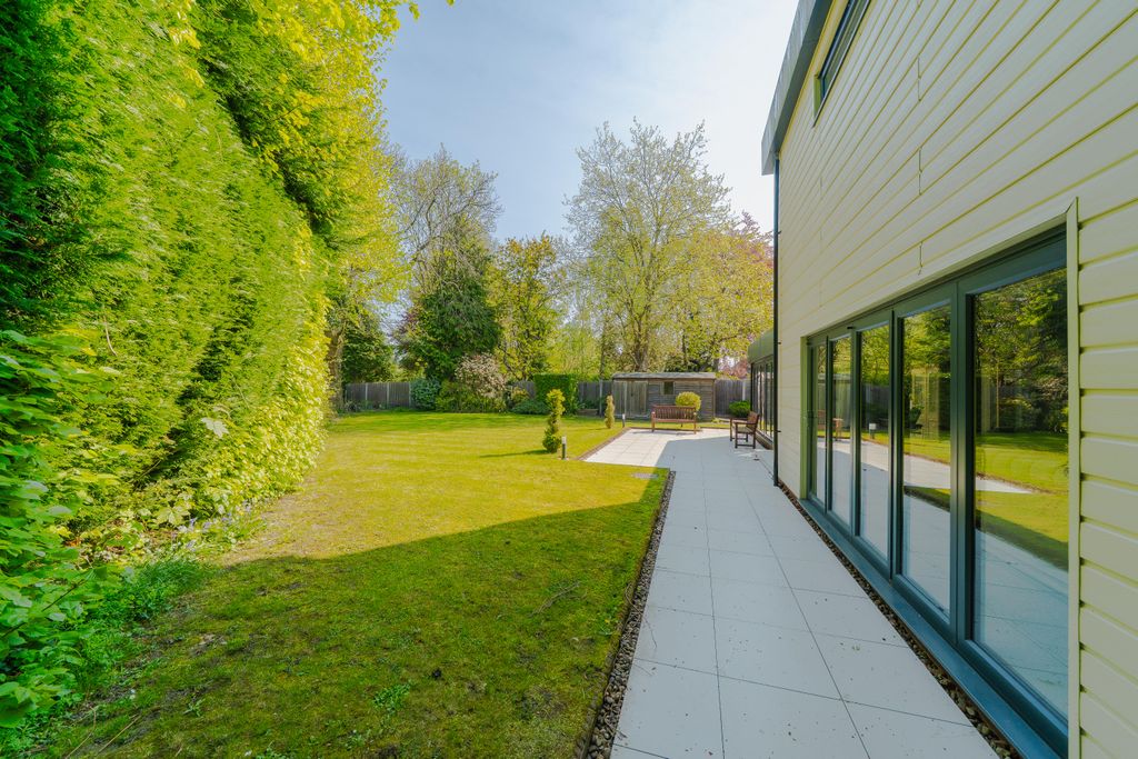 Additional image 40 of 6 bed detached house for saleBarlows Road, Edgbaston B15
