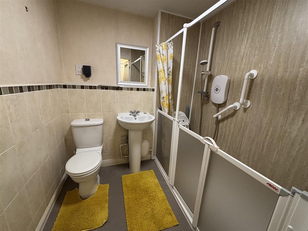 Additional image 17 of 2 bed flat for saleBryntition, Llanelli SA15