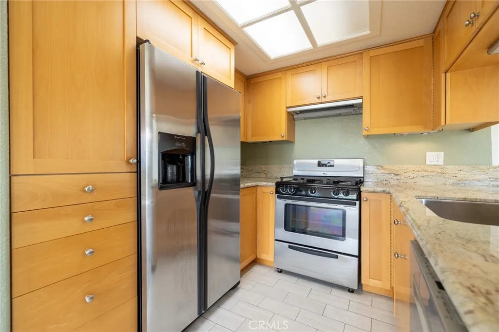 Additional image 10 of 21239 Gary Dr Unit 206, Castro Valley, CA 94546