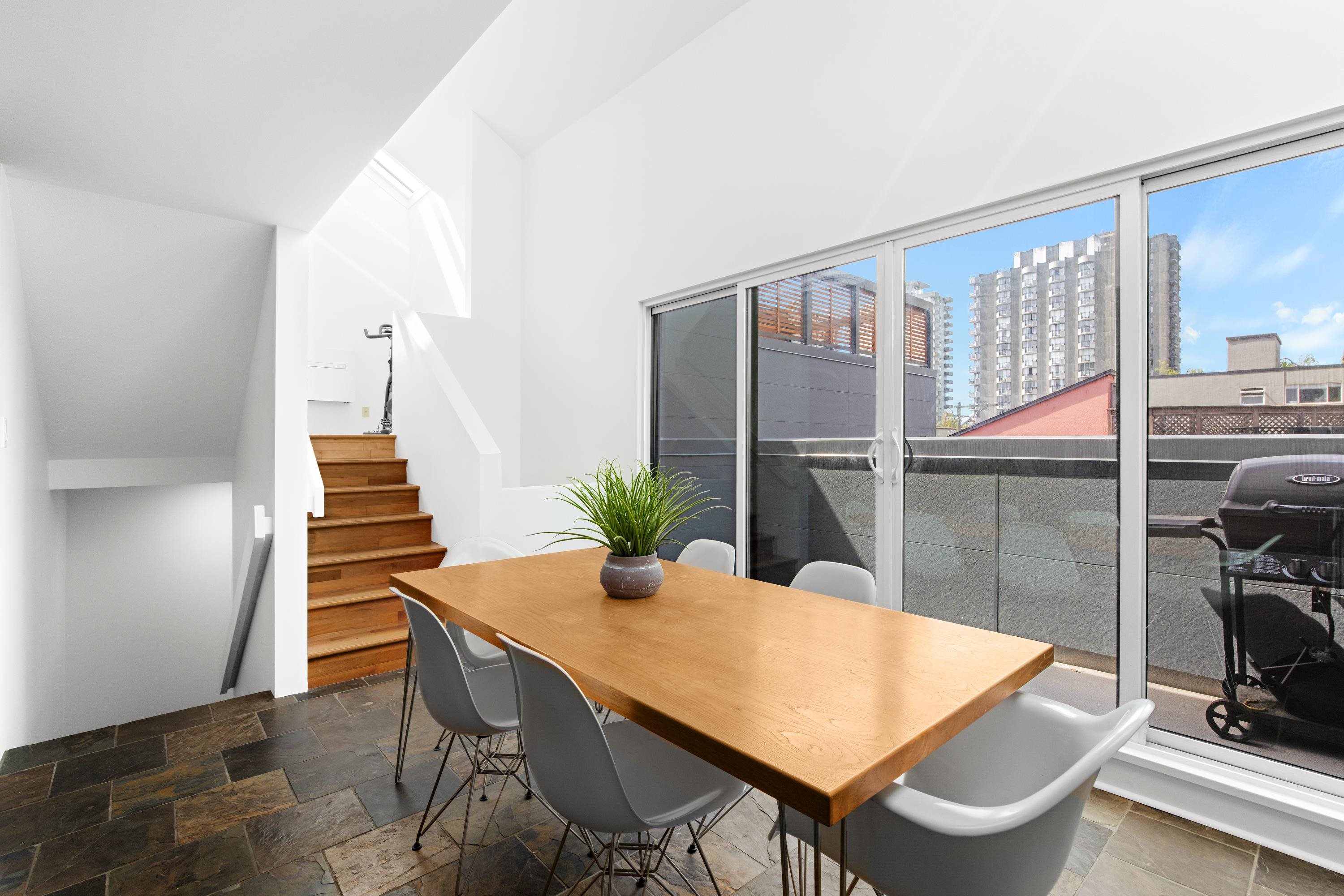 Additional image 2 of 9-1934 Barclay Street, Vancouver, BC, V6G 1L3