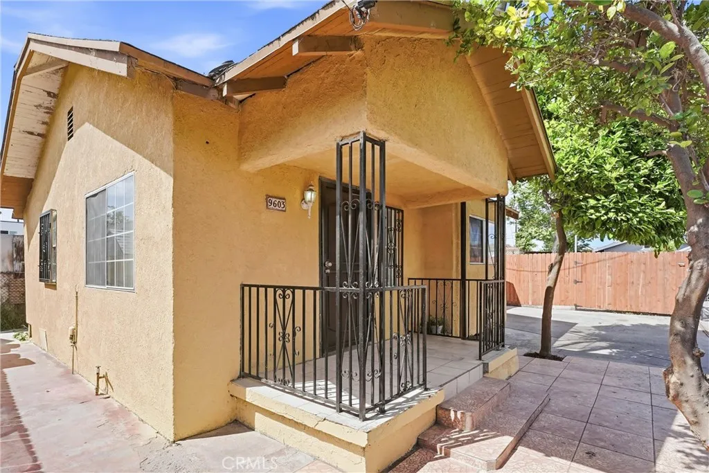Additional image 4 of 9603 Holmes Avenue, Los Angeles, CA 90002