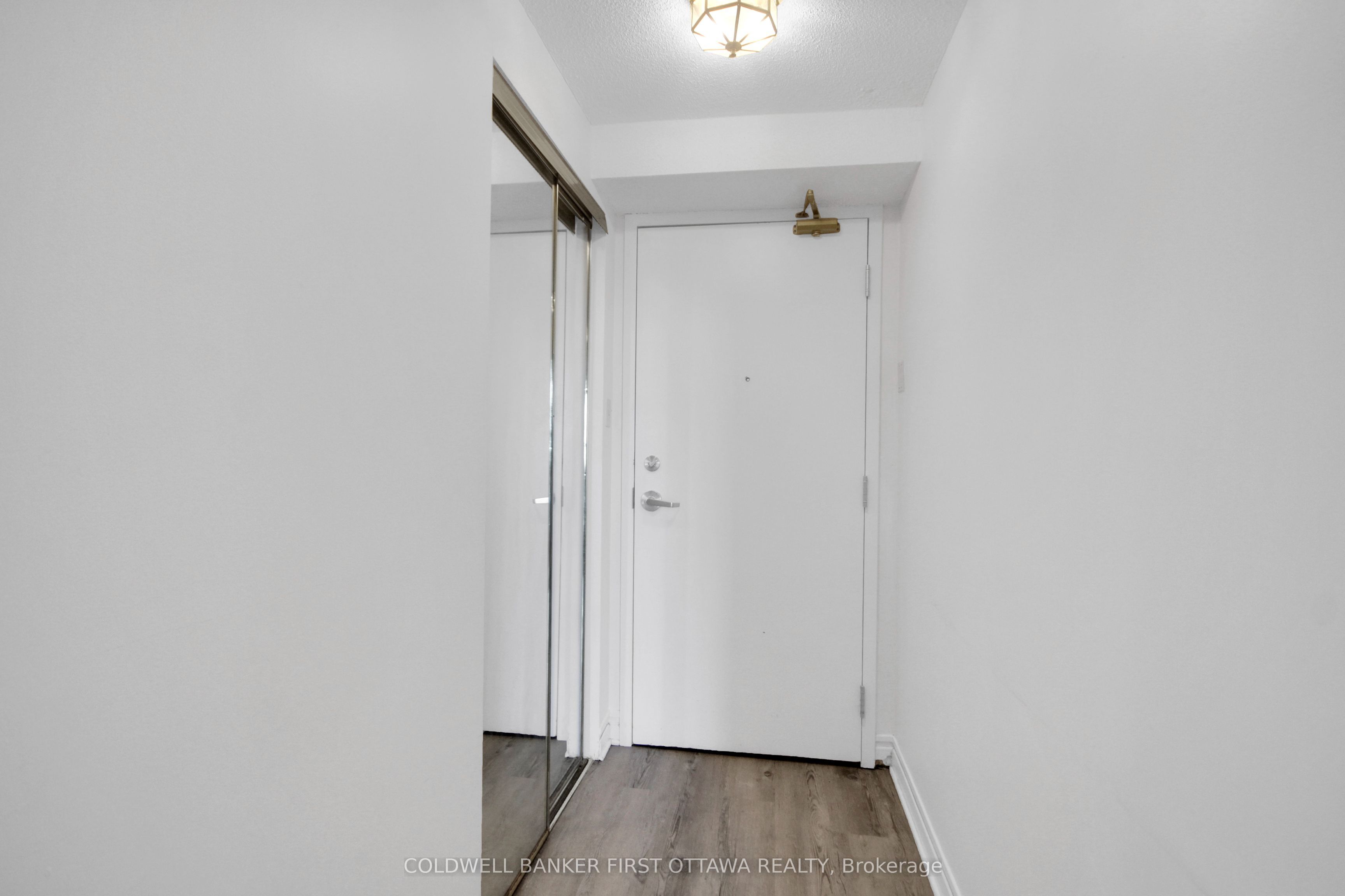 Additional image 6 of 811-1440 Heron Road, Ottawa, ON, K1V 0X2