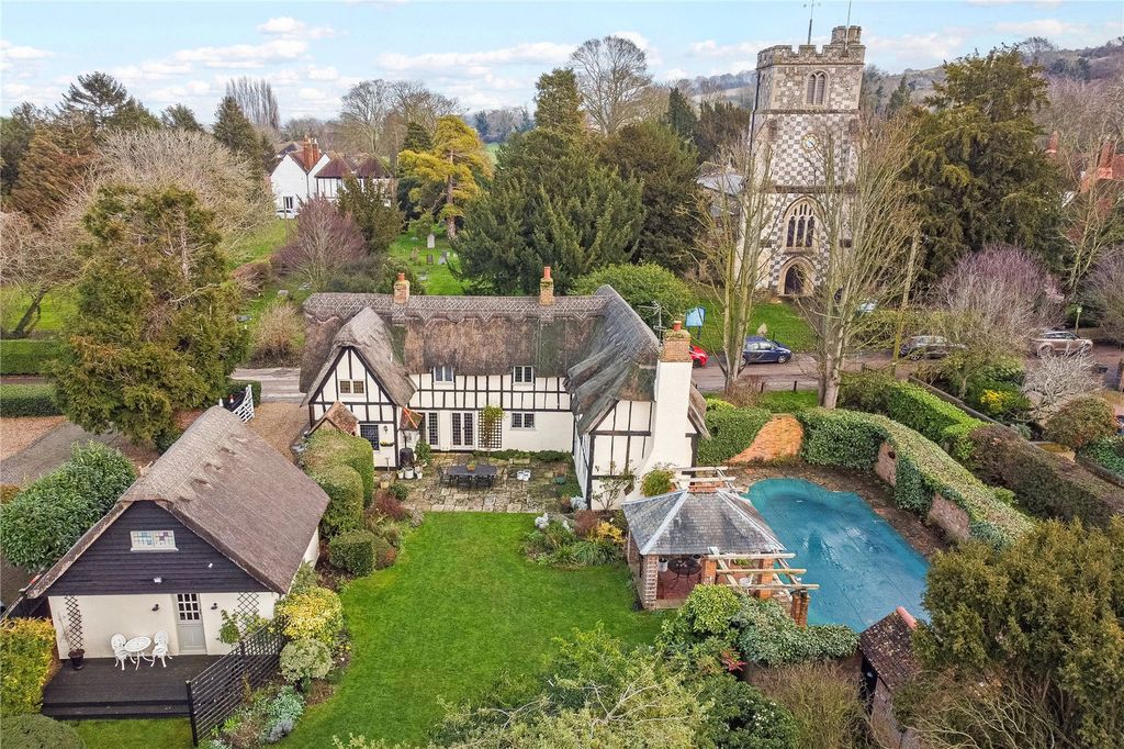 Additional image 33 of 5 bed detached house for saleChurch Road, Barton-Le-Clay, Bedford, Bedfordshire MK45