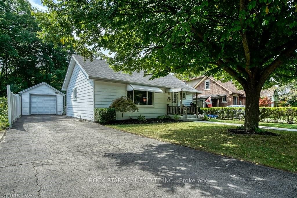 102 Kribs Street, Cambridge, ON, N3C 3N5